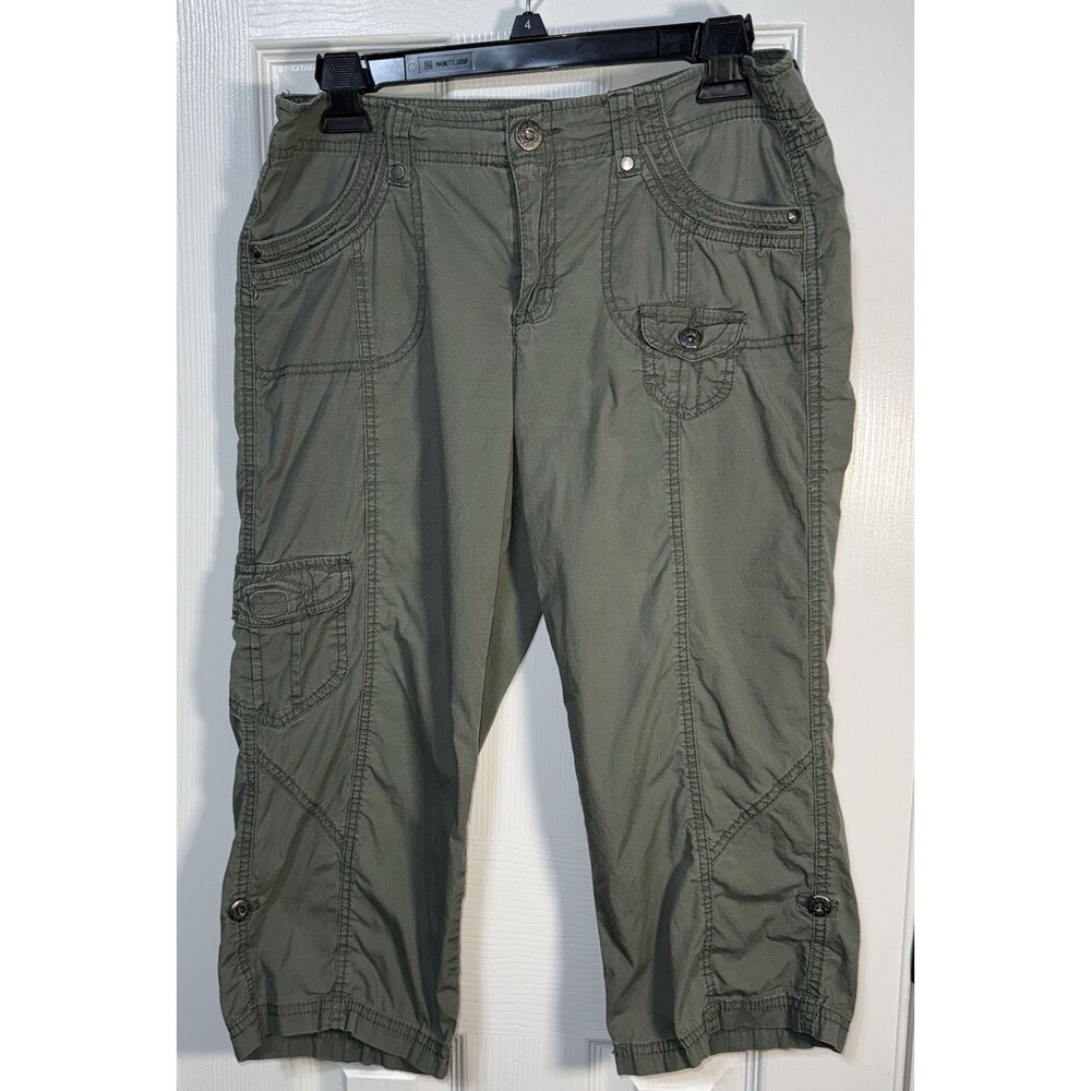 Women's Style & Co. Cargo Capri Size 4 Khaki Green